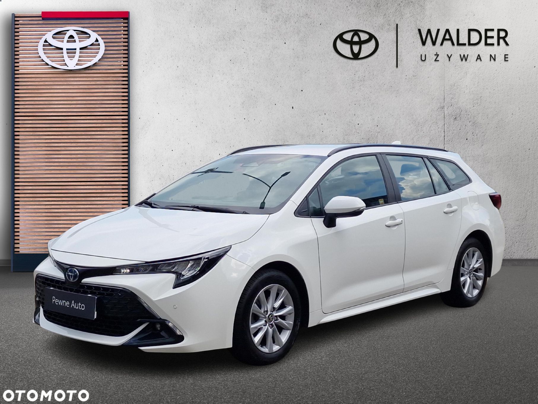 Toyota Corolla 1.8 Hybrid Comfort - 1