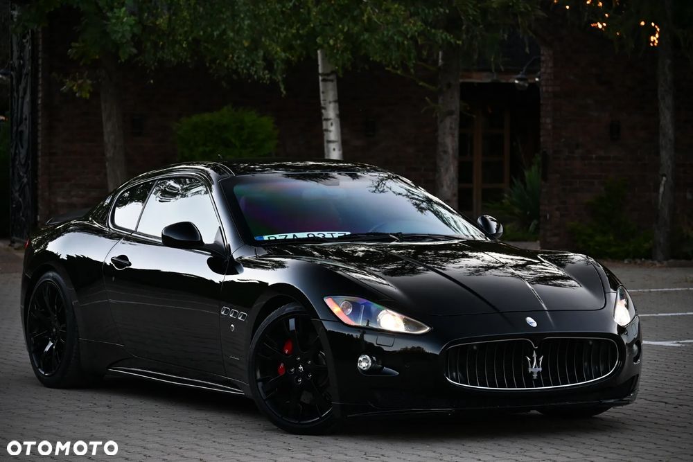 Maserati GranTurismo S Automatik - 2