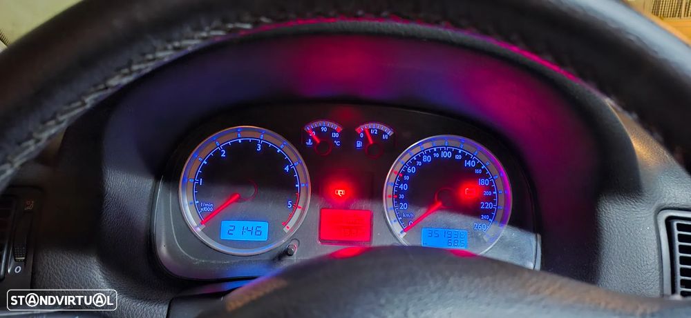 VW Golf Variant 1.9 TDi Highline - 9