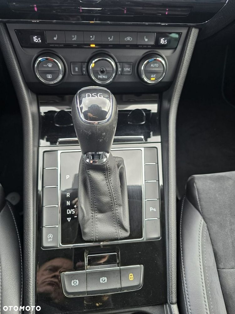 Skoda Superb - 24