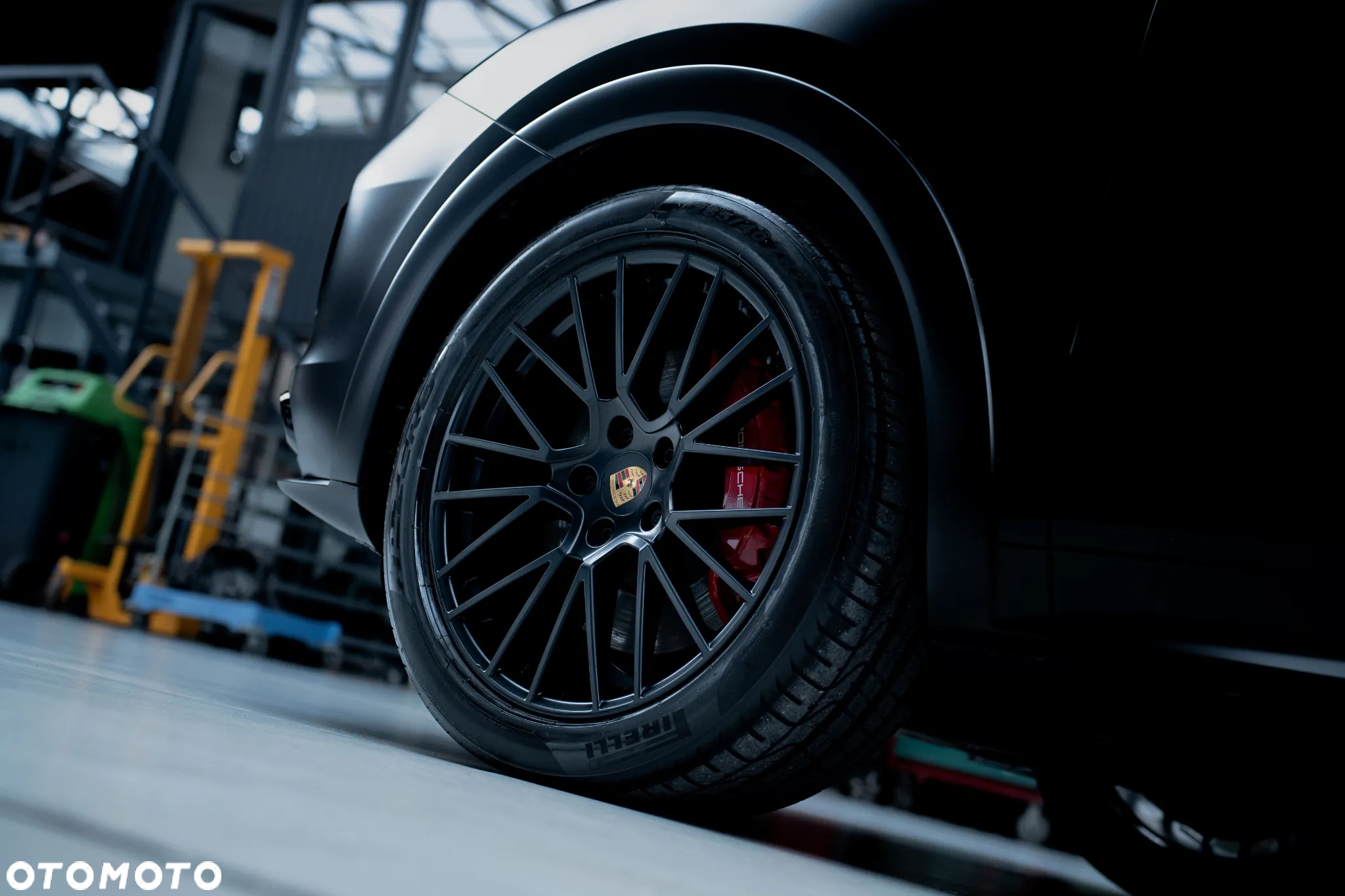 Porsche Cayenne Coupe GTS - 32