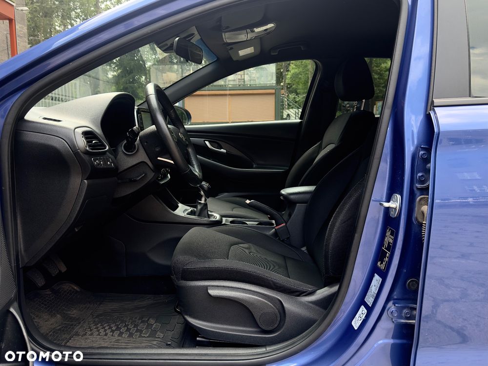 Hyundai i30 1.4 GO - 15