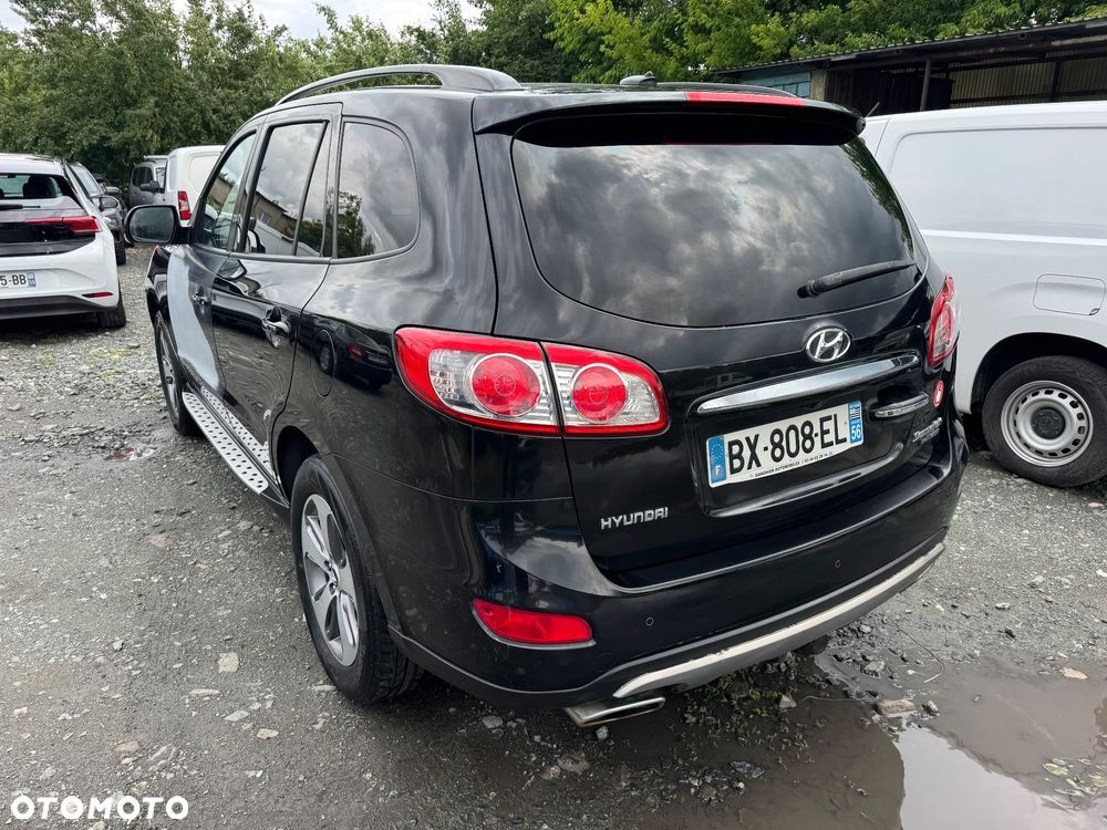 Hyundai Santa Fe 2.2 CRDi 4WD Automatik Premium - 4