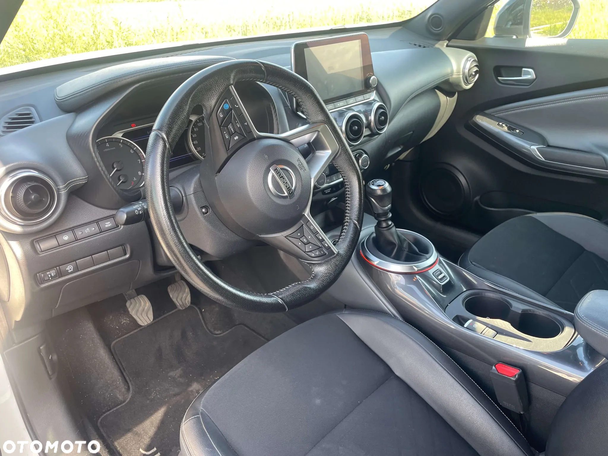 Nissan Juke 1.0 DIG-T Tekna - 6