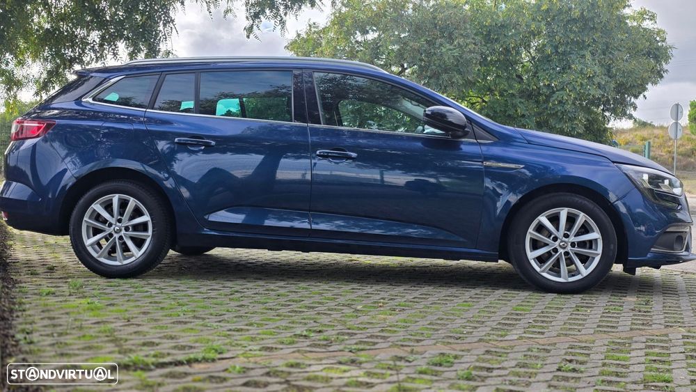 Renault Mégane Sport Tourer 1.5 dCi Dynamique SS - 4