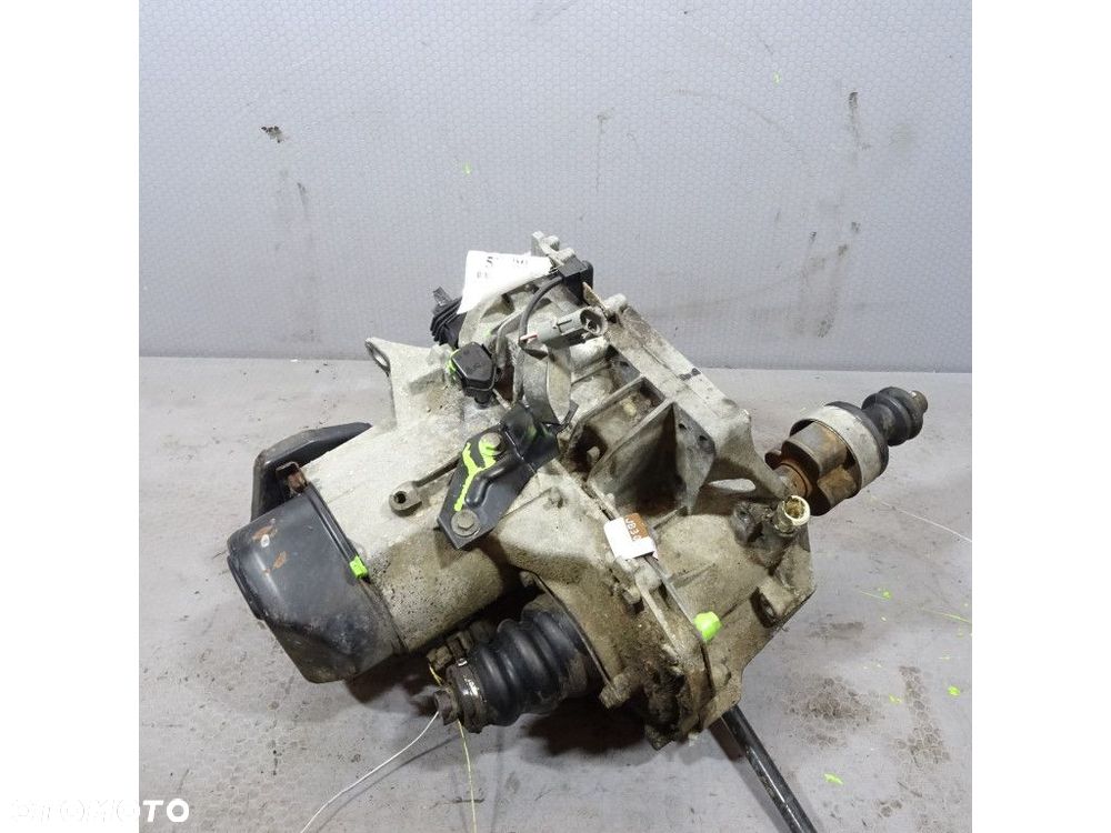 RENAULT 19 1.8B SKRZYNIA BIEGÓW MANUALNA JB3062 - 1