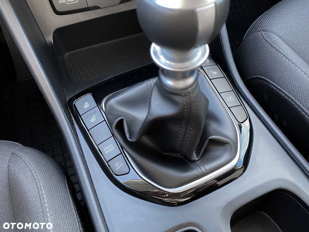 Hyundai Tucson 1.6 T-GDi Smart 2WD - 20