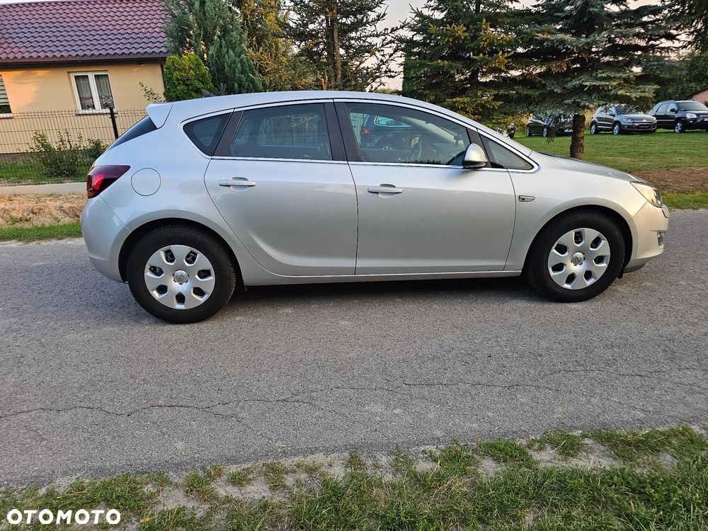 Opel Astra - 32