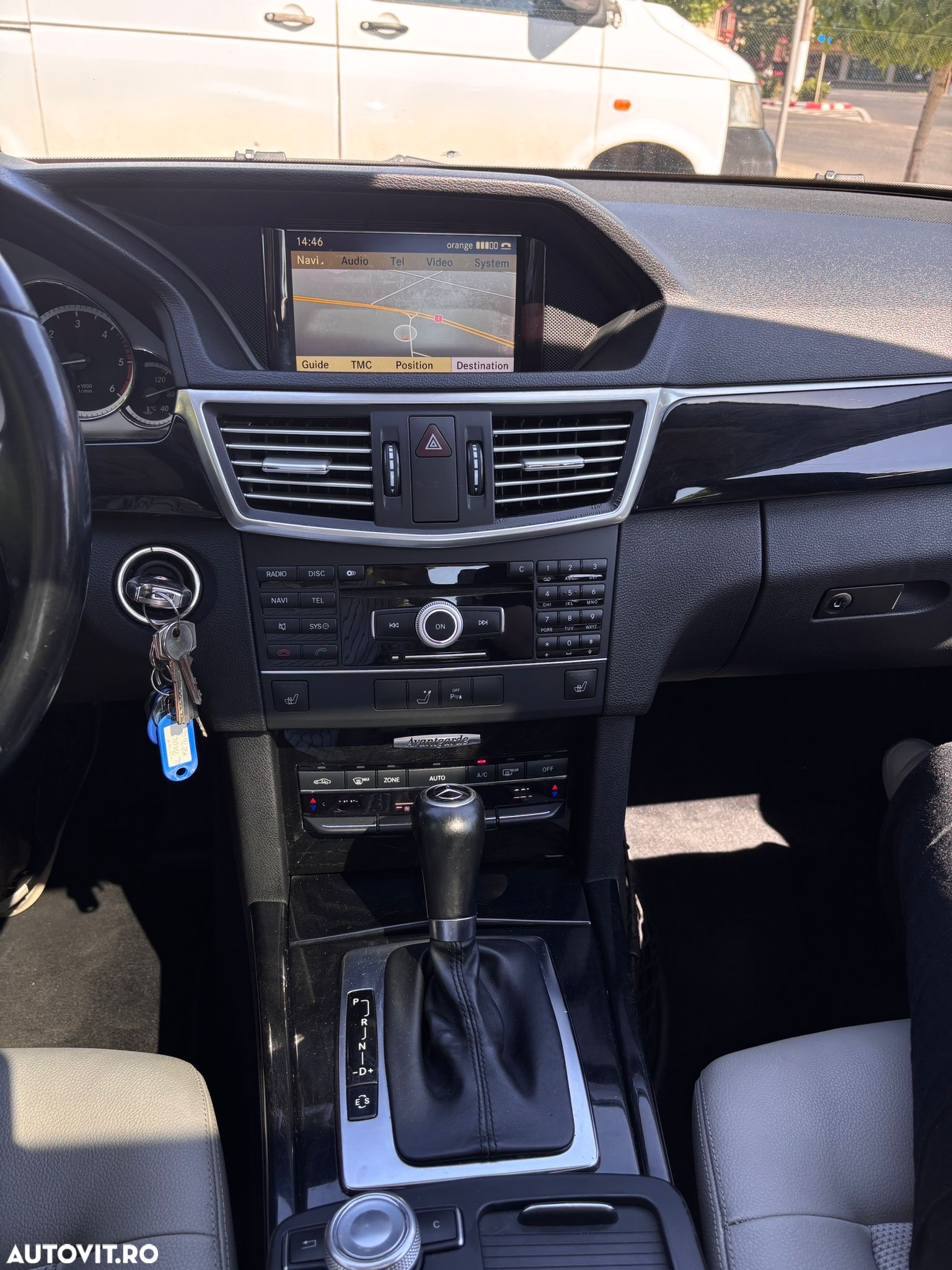 Mercedes-Benz E 220 CDI BlueEfficiency Aut. - 10