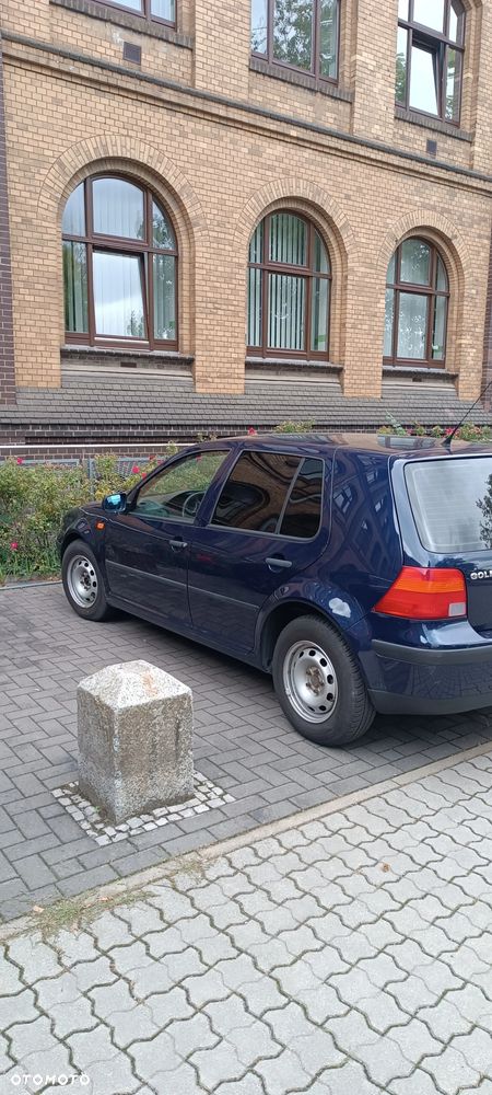 Volkswagen Golf IV 1.4 16V Basis - 8