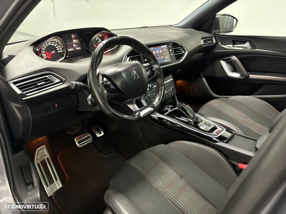 Peugeot 308 SW 1.2 PureTech GT Line EAT8 - 19