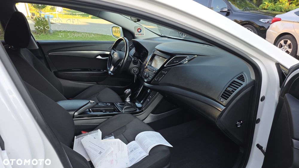 Hyundai i40 1.7 CRDi Comfort - 25