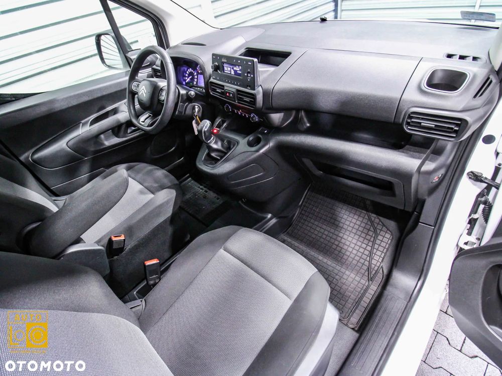 Citroën BERLINGO FURGON LONG - 10