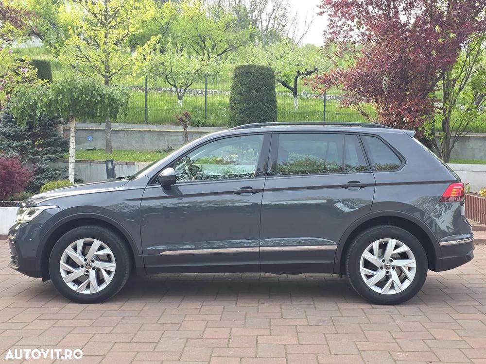Volkswagen Tiguan 2.0 TDI 4Mot DSG Elegance - 17