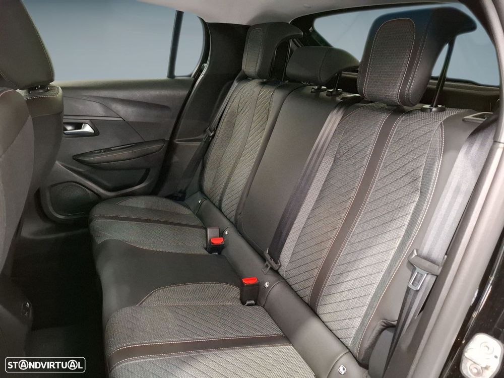 Peugeot 208 1.2 Hybrid Allure e-DCS6 — fotografia 12
