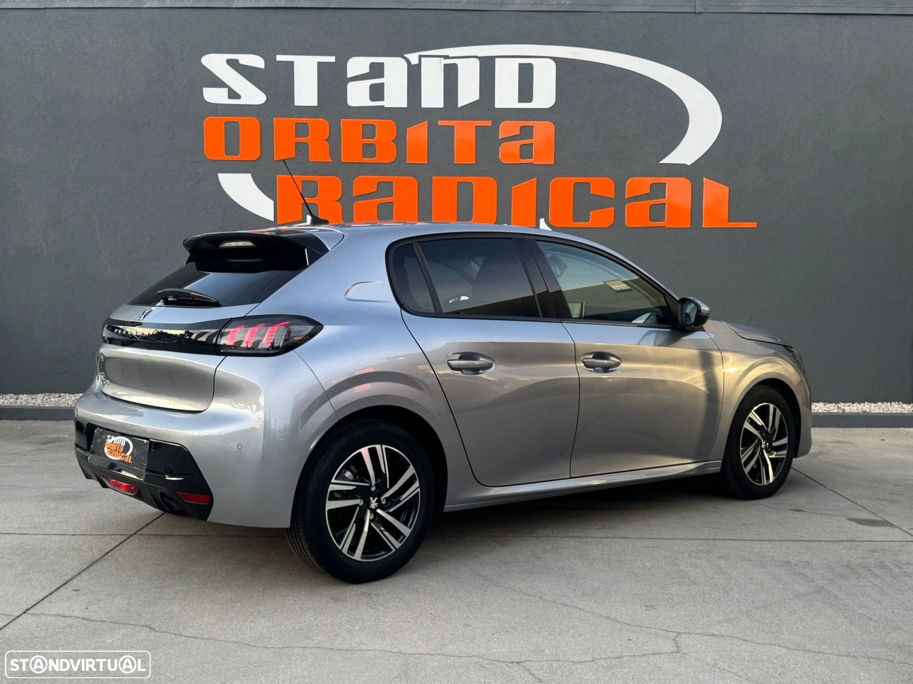 Peugeot 208 1.2 PureTech Allure Pack - 23