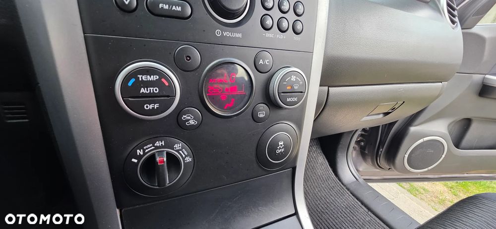 Suzuki Grand Vitara - 23