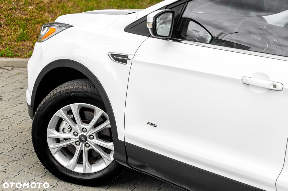 Ford Kuga 1.5 EcoBoost 4x4 Titanium - 19