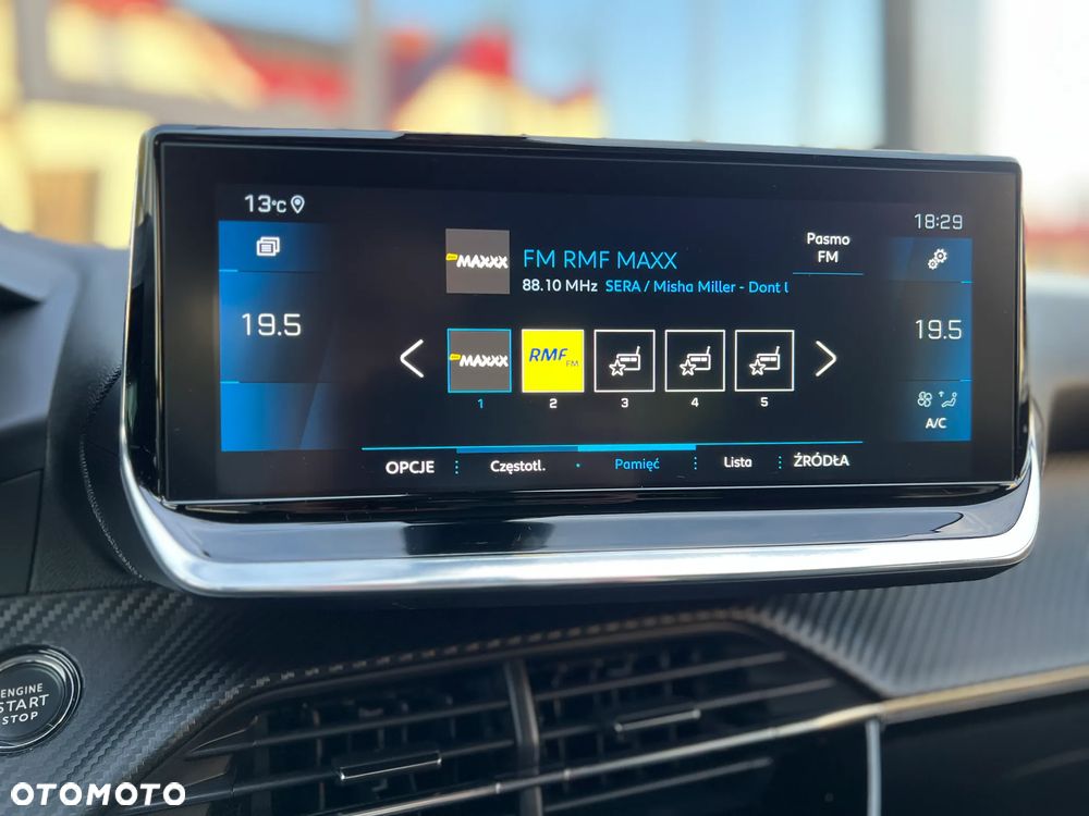 Peugeot 2008 PureTech 100 Stop&Start Allure - 19