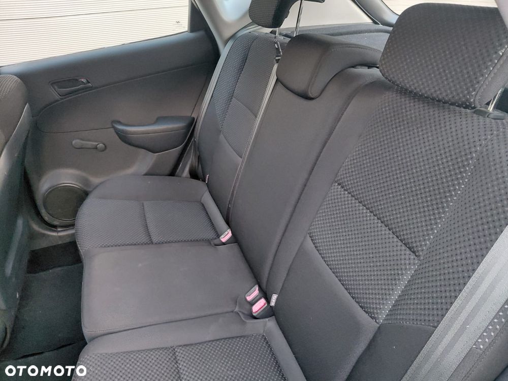 Hyundai i30 1.4 Blue Comfort - 10