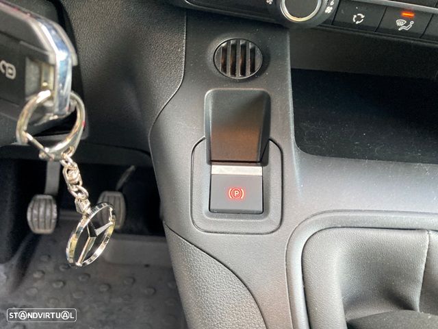 Opel Combo L2 1.5 Cdti IVA DEDUTIVEL - 27