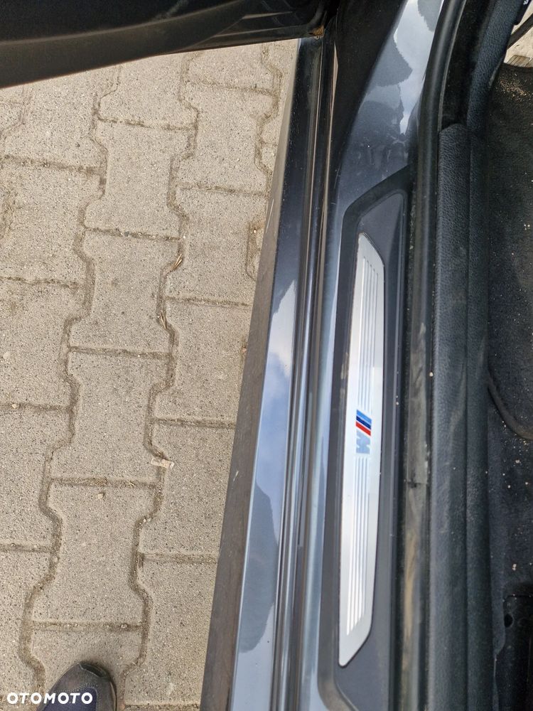 BMW 3GT 335i xDrive M Sport - 12