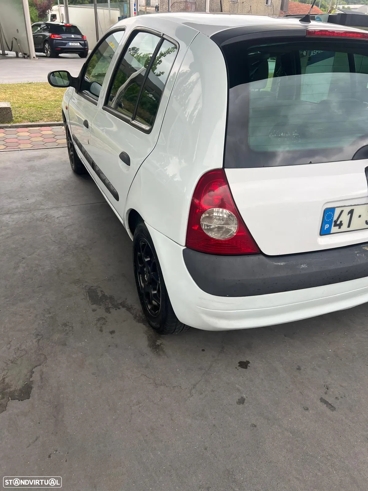 Renault Clio 1.5 dCi Authentique - 5