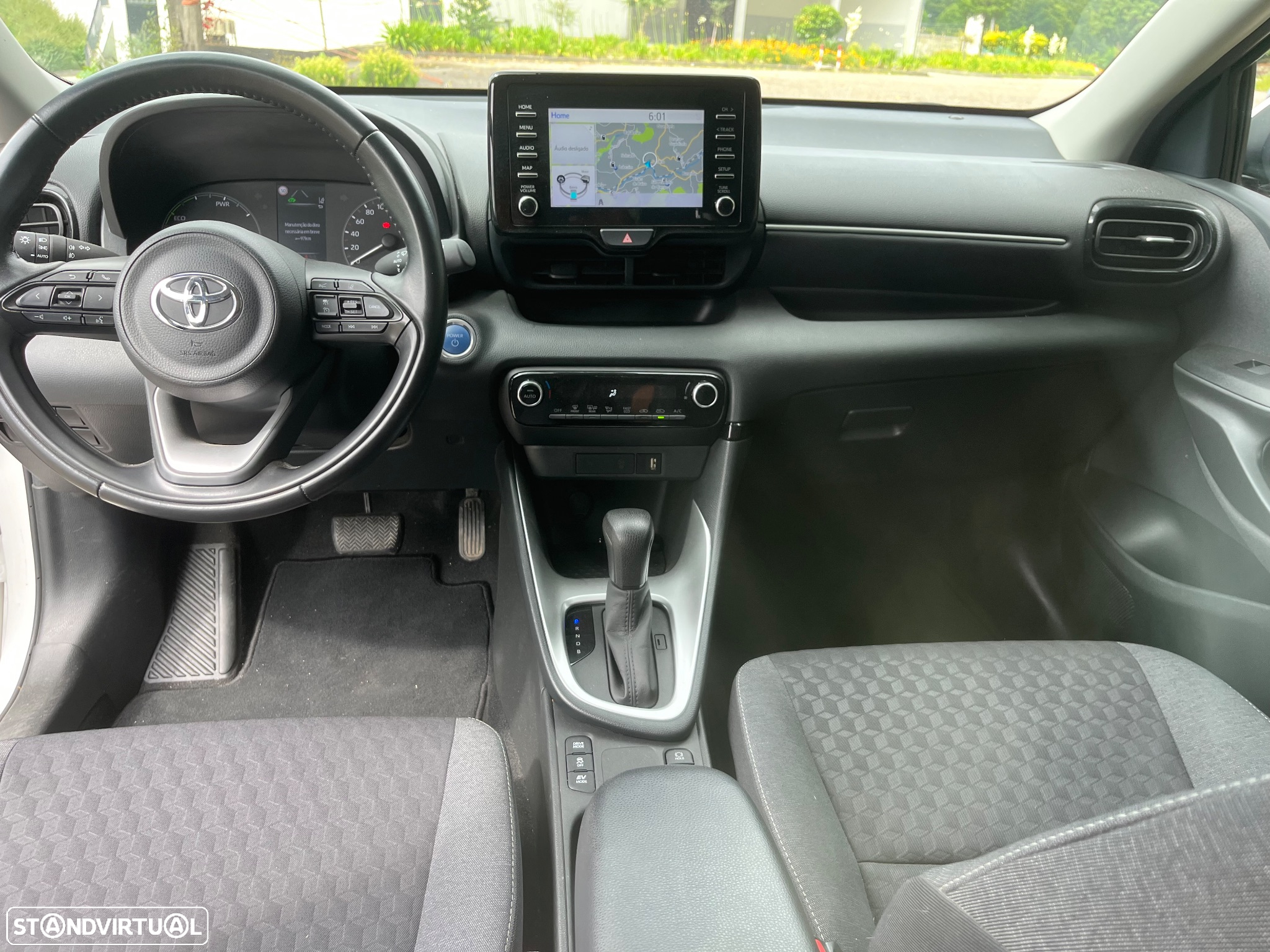 Toyota Yaris 1.5 HSD Comfort - 9