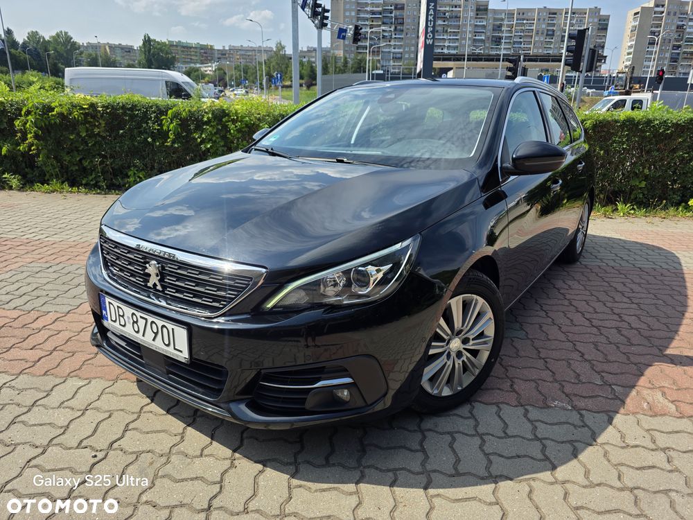 Peugeot 308 BlueHDi 130 Stop & Start Allure Pack - 1