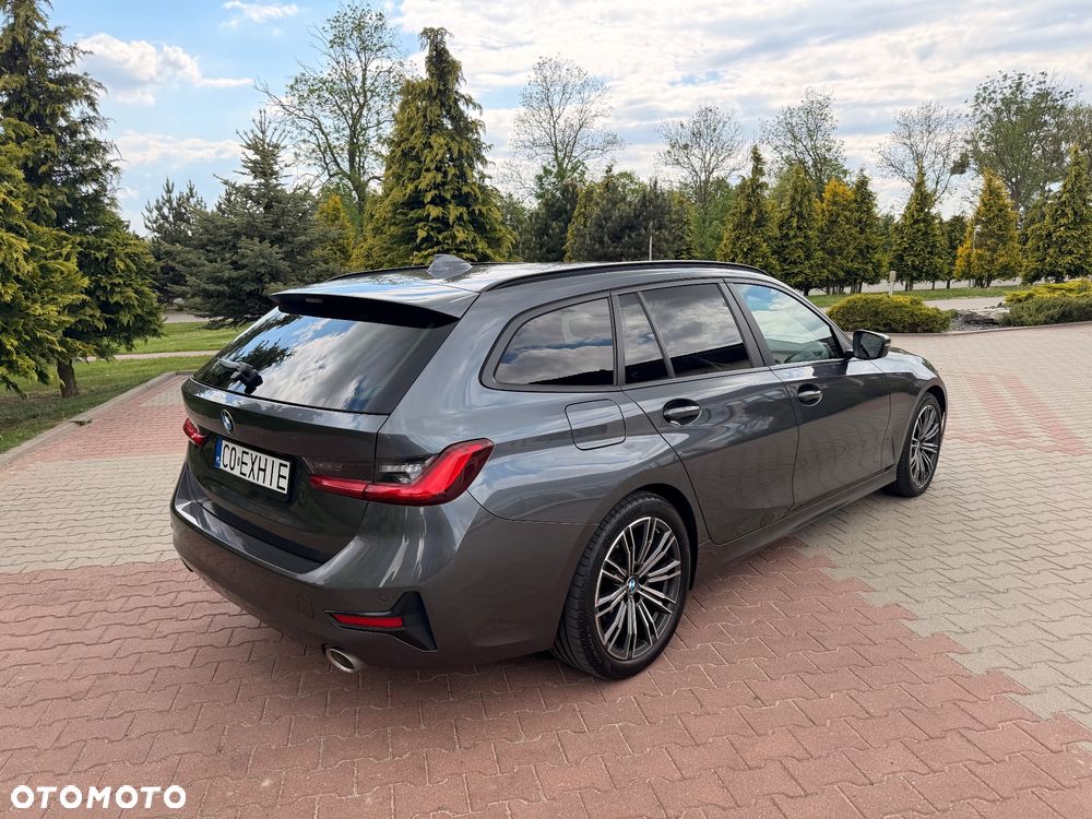 BMW Seria 3 320d MHEV Advantage - 13