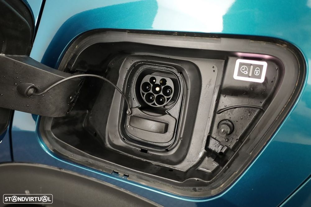 Peugeot e-2008 54 kWh Allure - 7