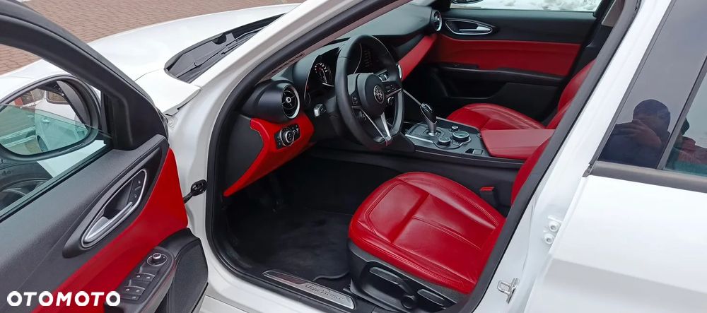 Alfa Romeo Giulia 2.2 D Turbo Super - 18