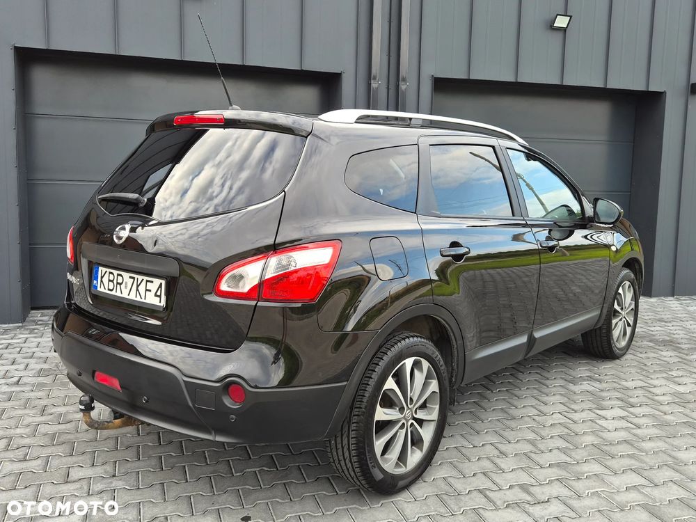 Nissan Qashqai+2 2.0 4x4 Tekna - 4