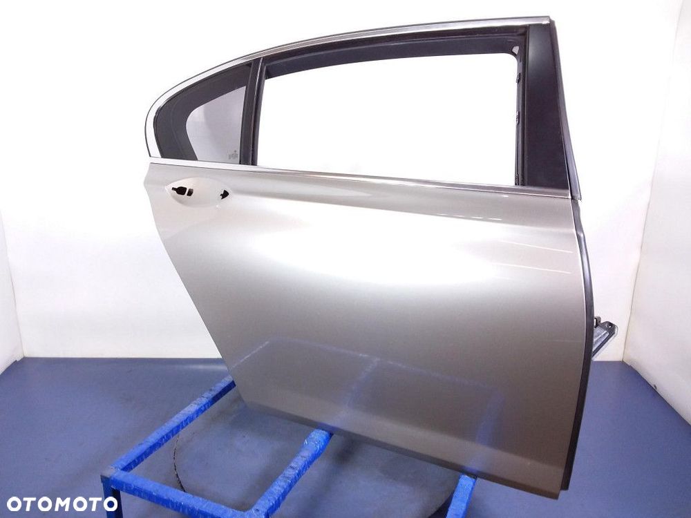 BMW 7 F02 DRZWI TYŁ PRAWE A72 - 3
