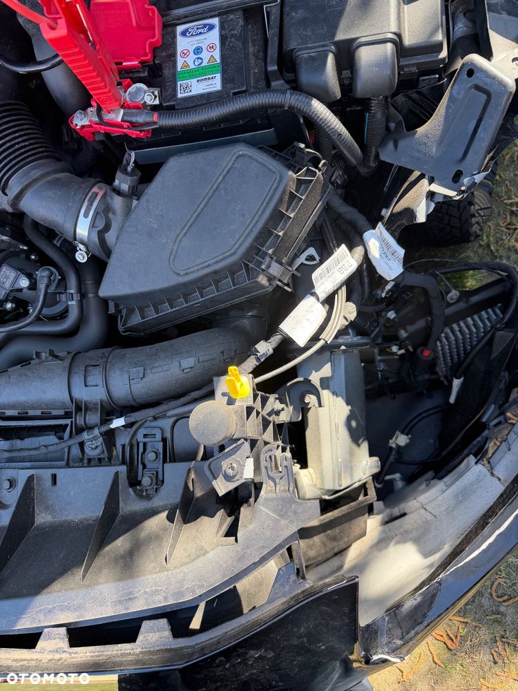 Ford Puma 1.0 EcoBoost Hybrid ST-LINE - 18