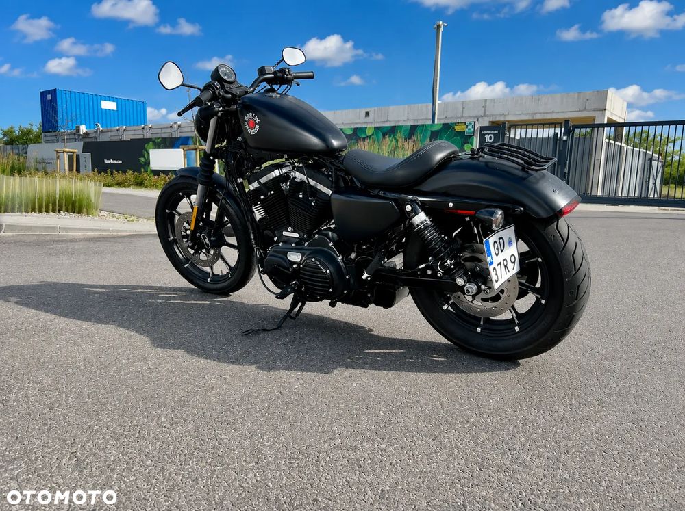 Harley-Davidson Sportster Iron 883 - 4