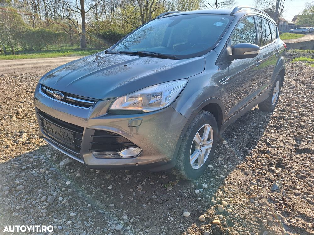 Ford Kuga 2.0 TDCi 2x4 Trend - 2