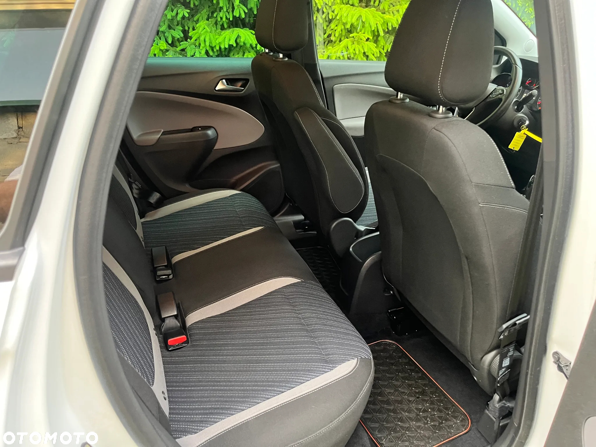 Opel Crossland X 1.2 T 120 Lat S&S - 10