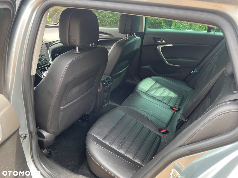 Opel Insignia - 11