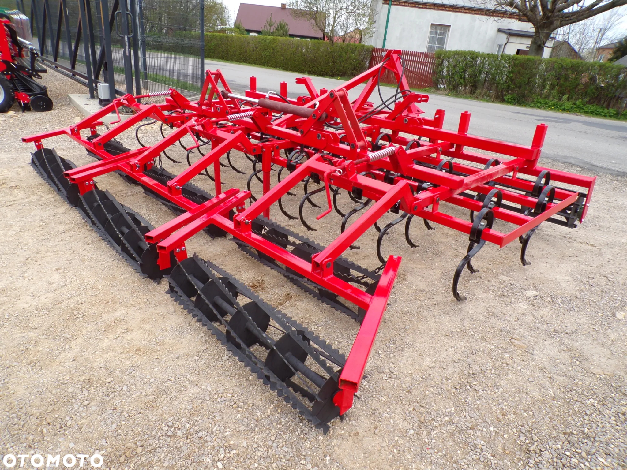Agregat uprawowo-przedsiewny HYDRAULICZNY 3,6/ 4,2 / 5m - 8