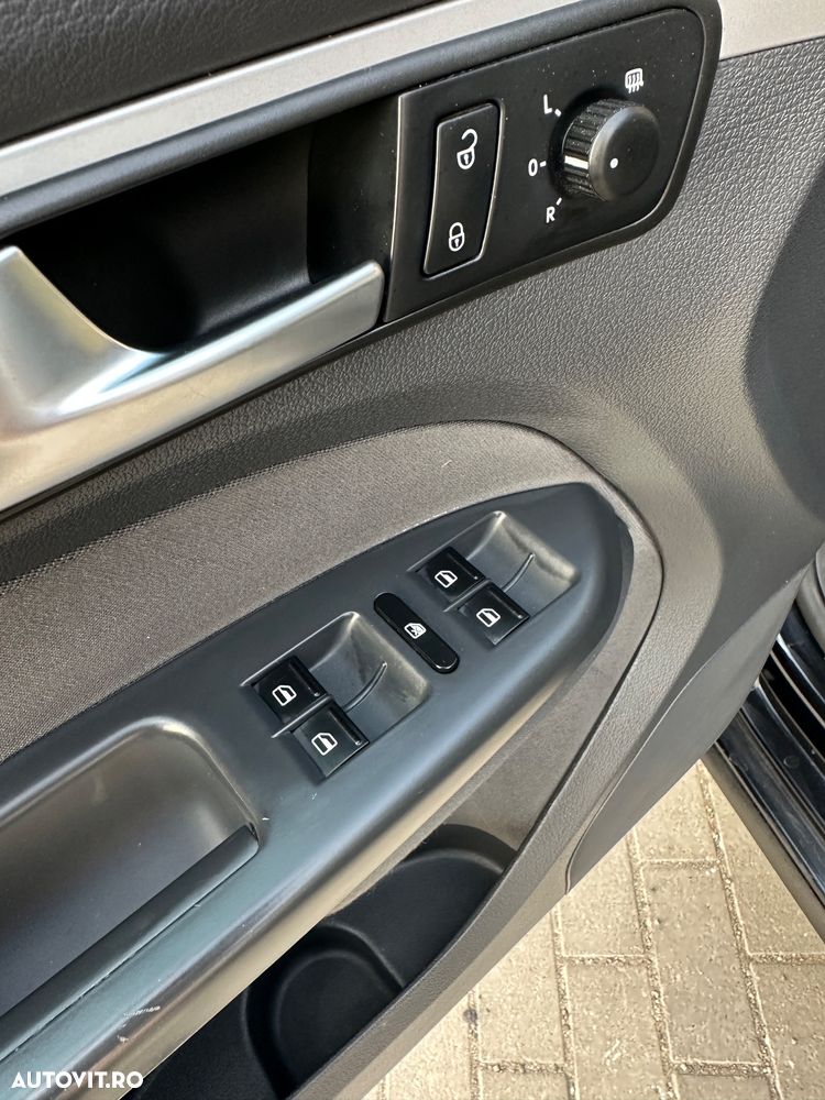 Volkswagen Touran 1.6 TDI DPF Trendline - 15