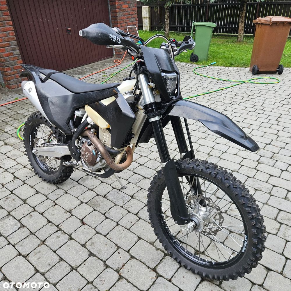 Husqvarna FE - 1