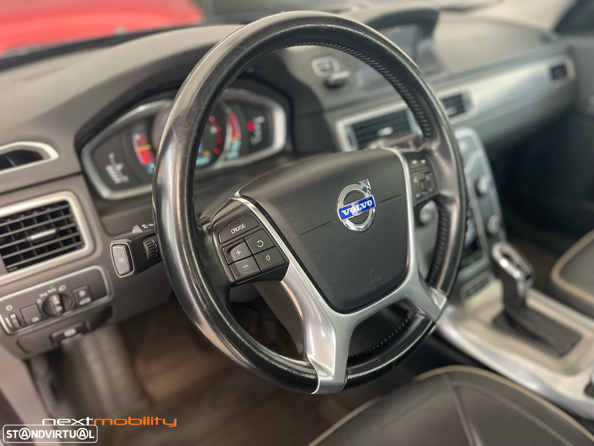 Volvo XC 70 2.0 D4 Summum Geartronic - 16