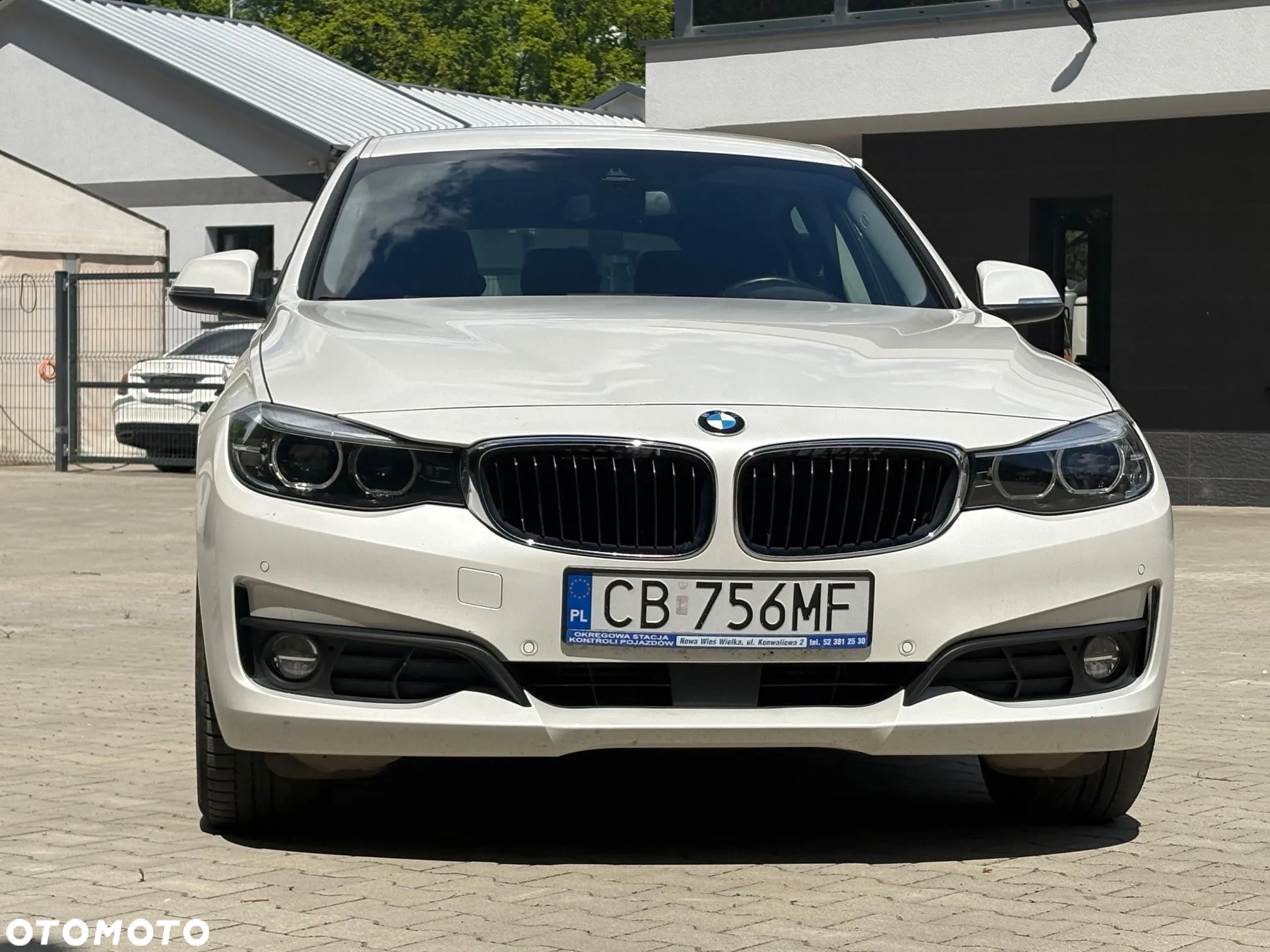 BMW 3GT 320d xDrive Advantage - 2