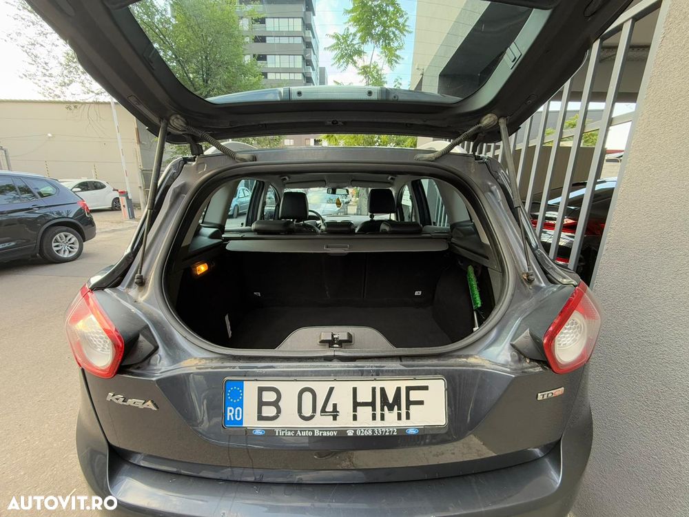 Ford Kuga 2.0L TDCi DPF Titanium - 8