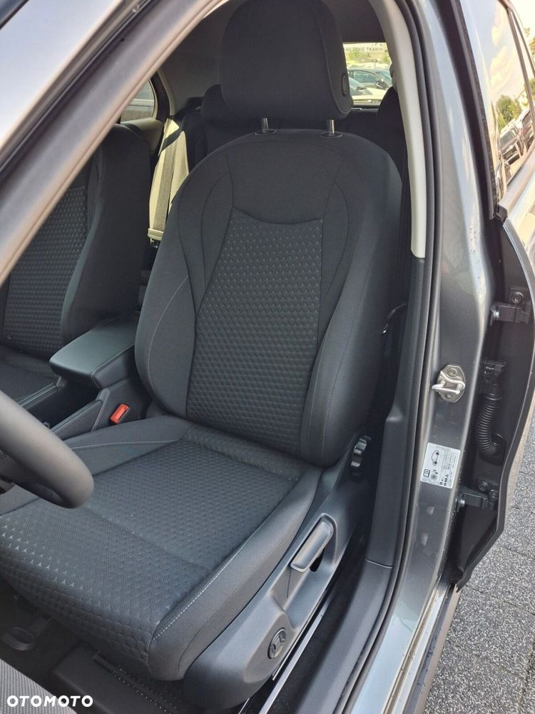 Volkswagen T-Roc 1.5 eTSI Life DSG - 12
