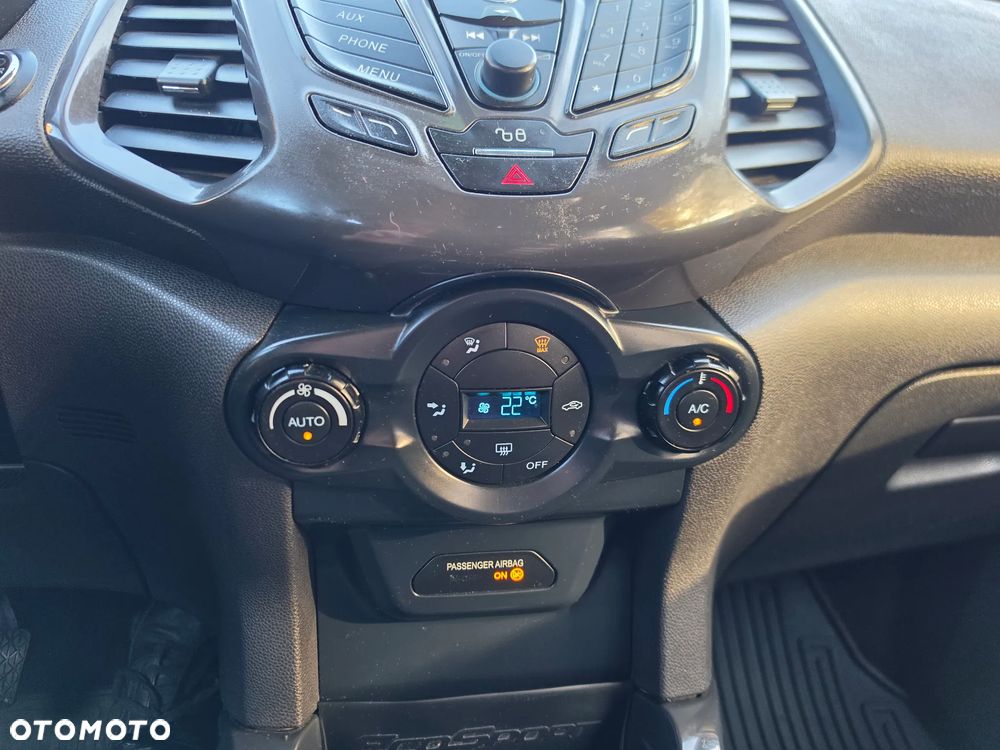 Ford EcoSport - 12