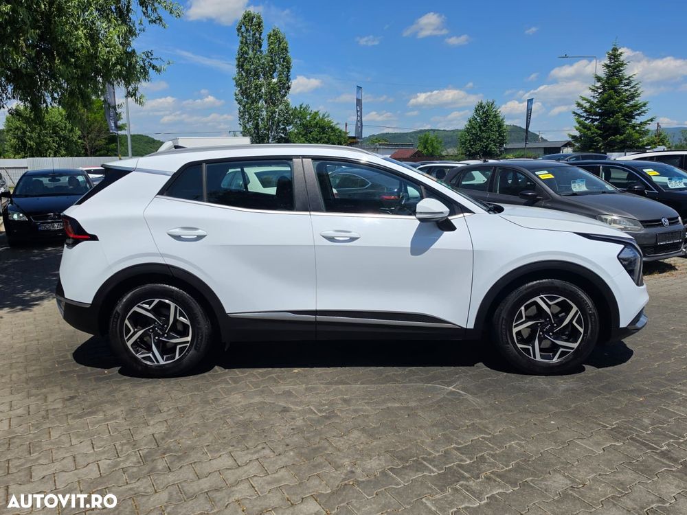 Kia Sportage 1.6 DSL MHEV 6MT HP 4x2 Business Line - 6