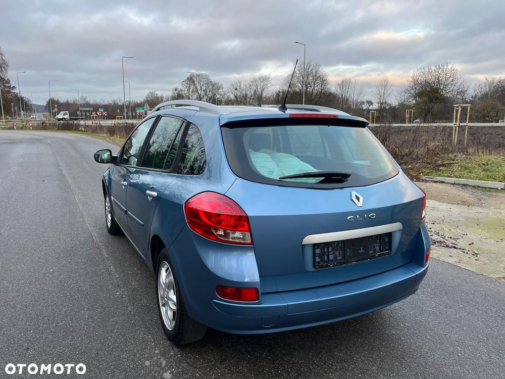 Renault Clio - 5