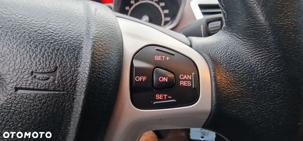 Ford Fiesta 1.25 Silver X (Ambiente) EU6 - 21